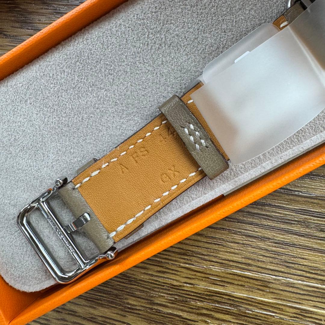 2195 Apple Watch エルメス　エトゥープ　ドゥブルトゥール　二重
