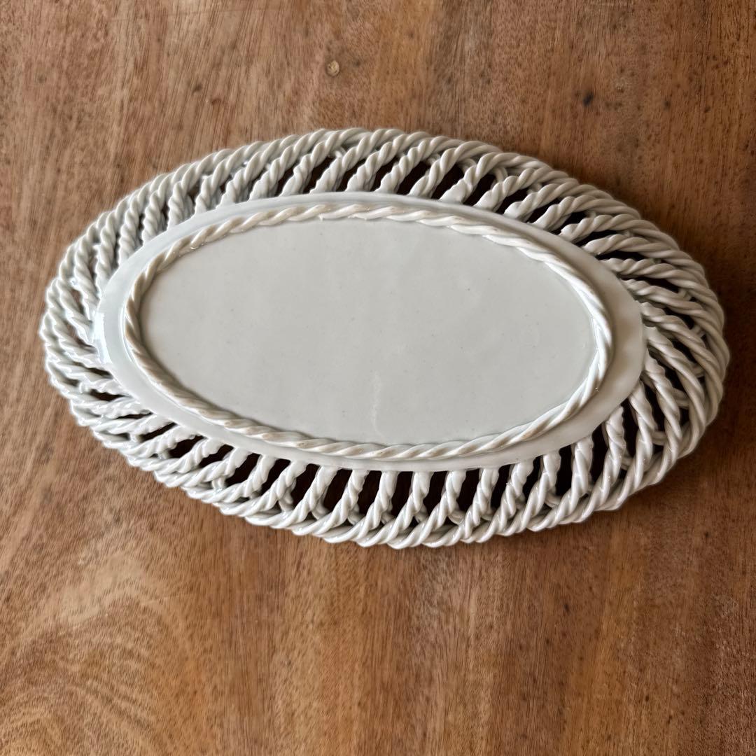 村上雄一さん ネジネジ オーバルプレート