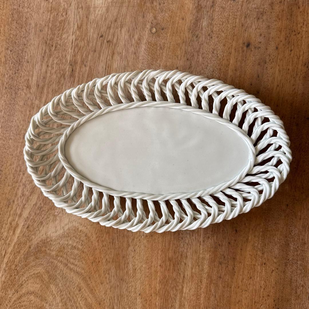 村上雄一さん ネジネジ オーバルプレート