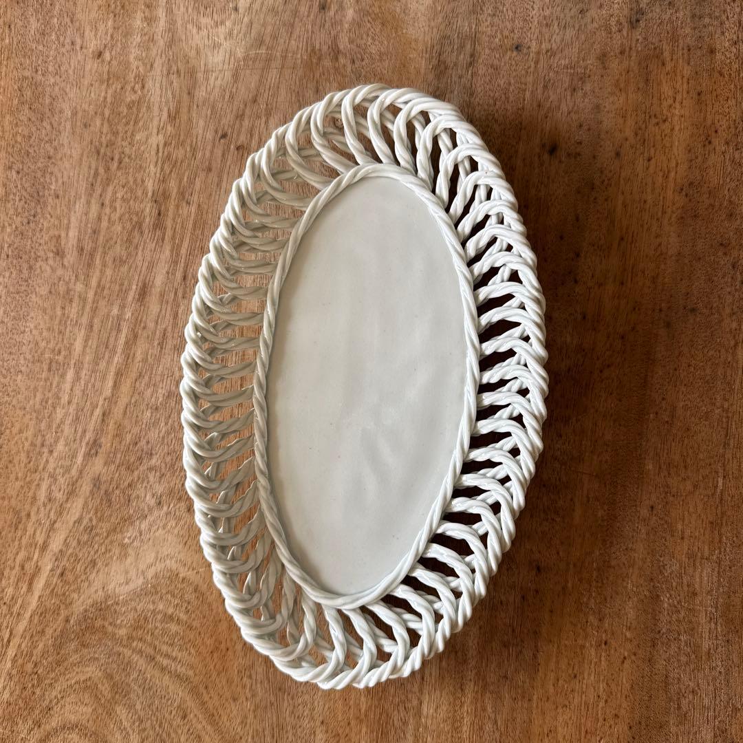 村上雄一さん ネジネジ オーバルプレート