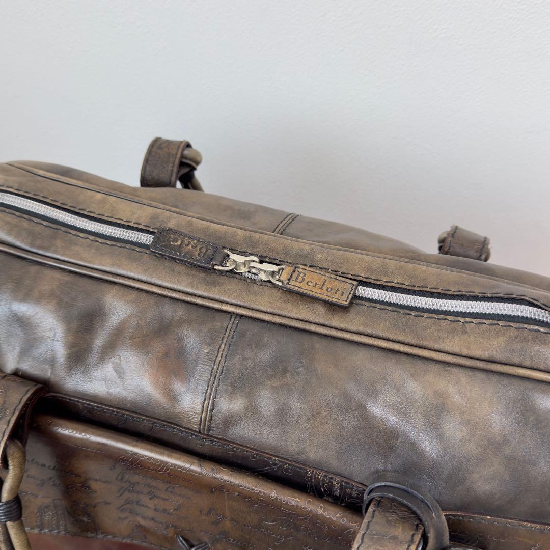 最初期 85.3万円 ベルルッティ パティーヌ スクリットレザートラベルバッグ