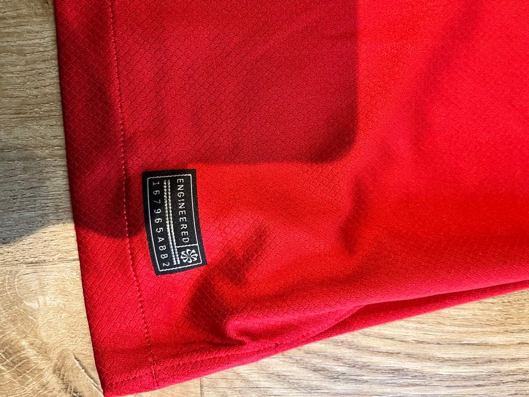 リヴァプールFC 2023-24シーズン ホーム ユニフォーム