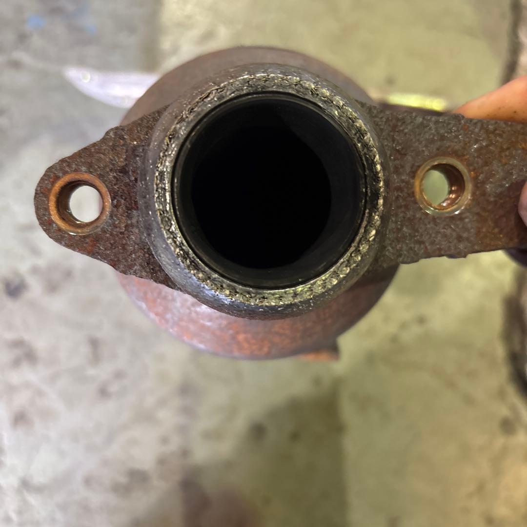 触媒　ミライース　L300S