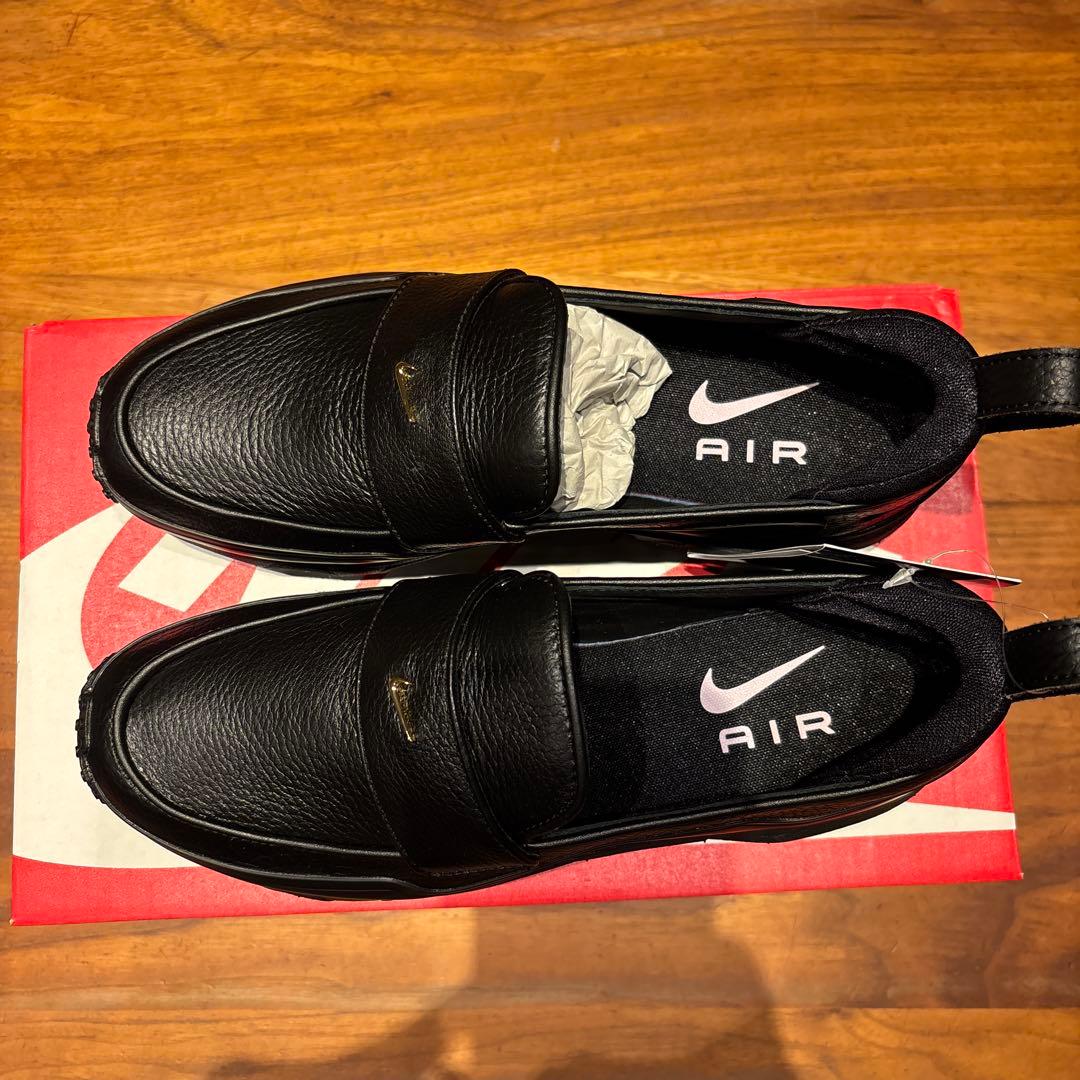 NIKE AIRMAX PHENOMENA ナイキエアマックスフェノメナ24.5