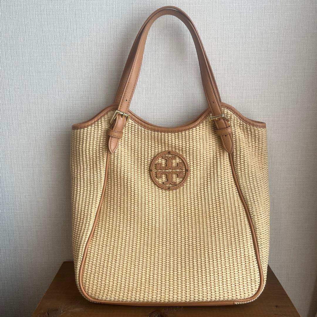 Tory Burch トリーバーチ　かごバッグ トートバック　ベージュ　A4