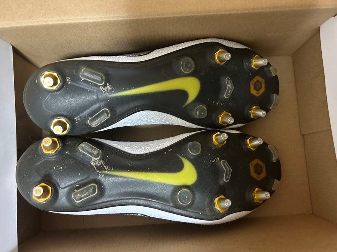 シューズ Nike Phantom Vision sg