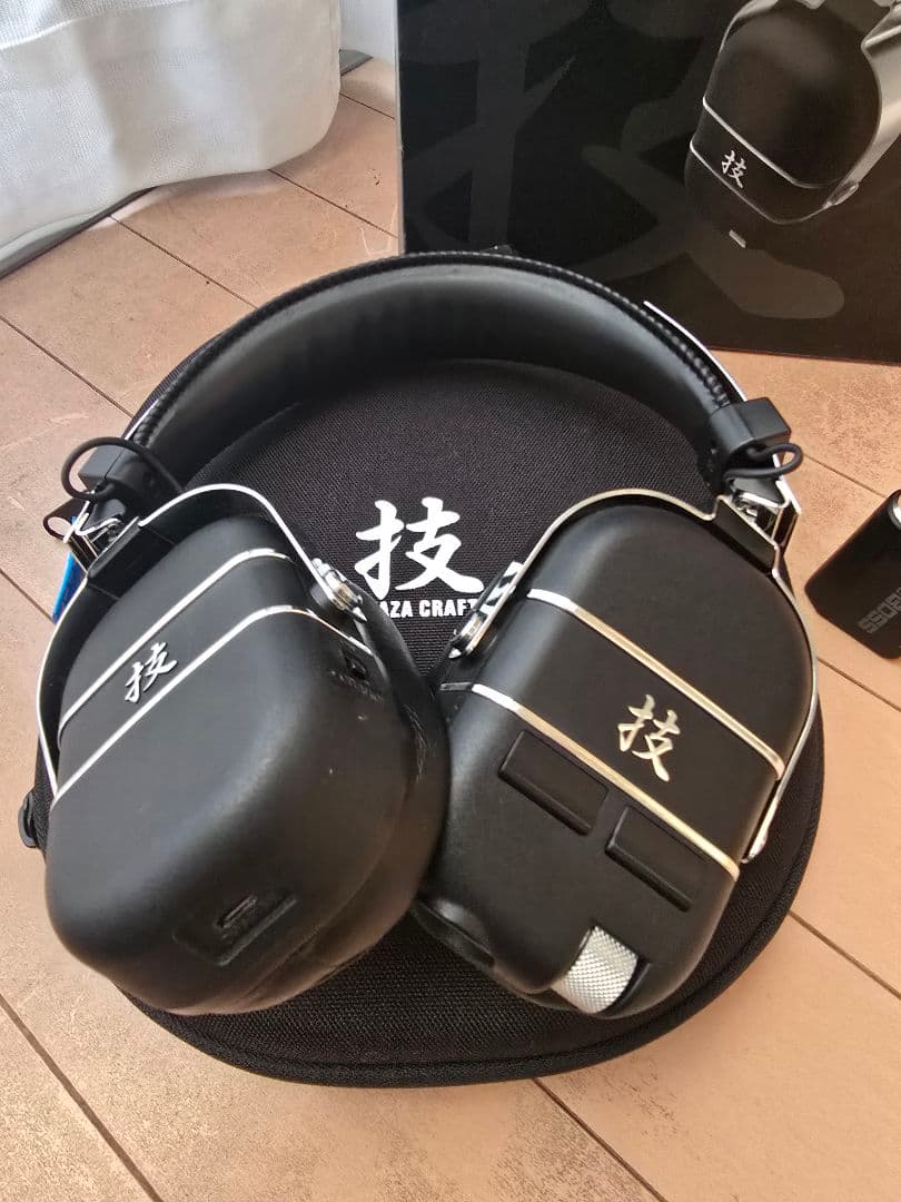 ヘッドホン boss waza air