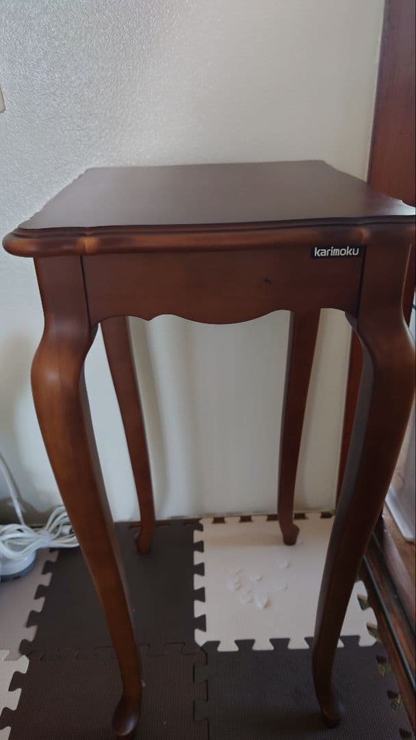karimoku クラシック木製サイドテーブル