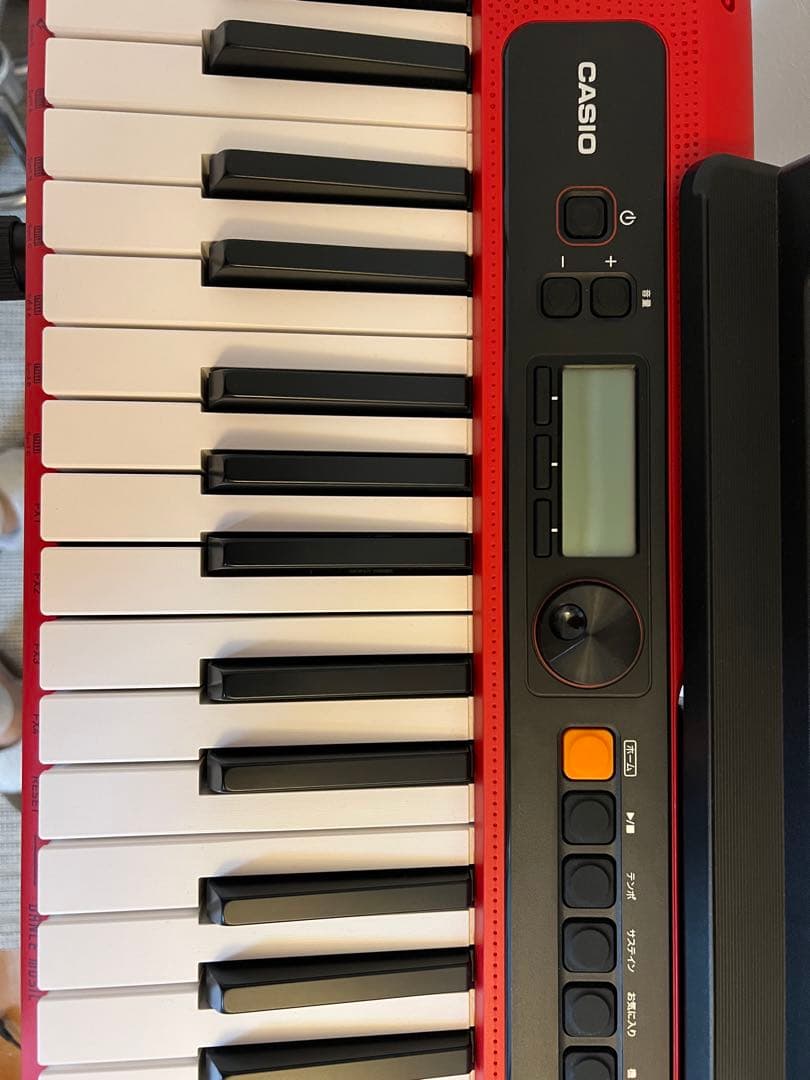 【美品】CASIO CasioTone 61鍵 レッド(スタンド付き)