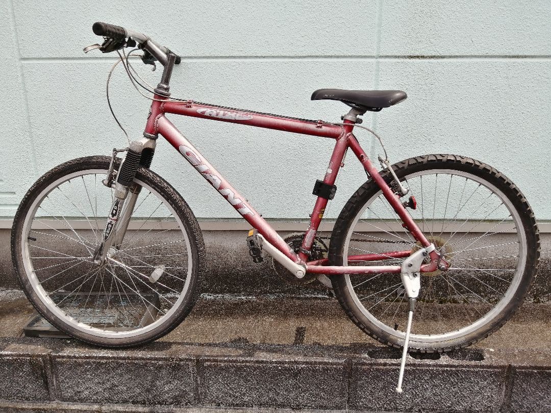 ＧＩＡＮＴ☆ＡＴＸ８３０５☆６０６１アルミフレームフロントサス◎マウンテンバイク