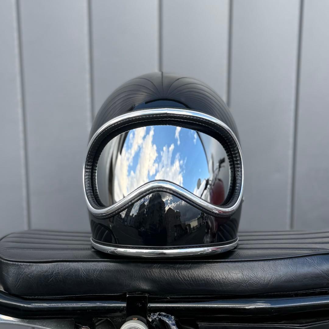 スペースヘルメット　OCEAN BEETLE TT&CO BELL NOBUDZ