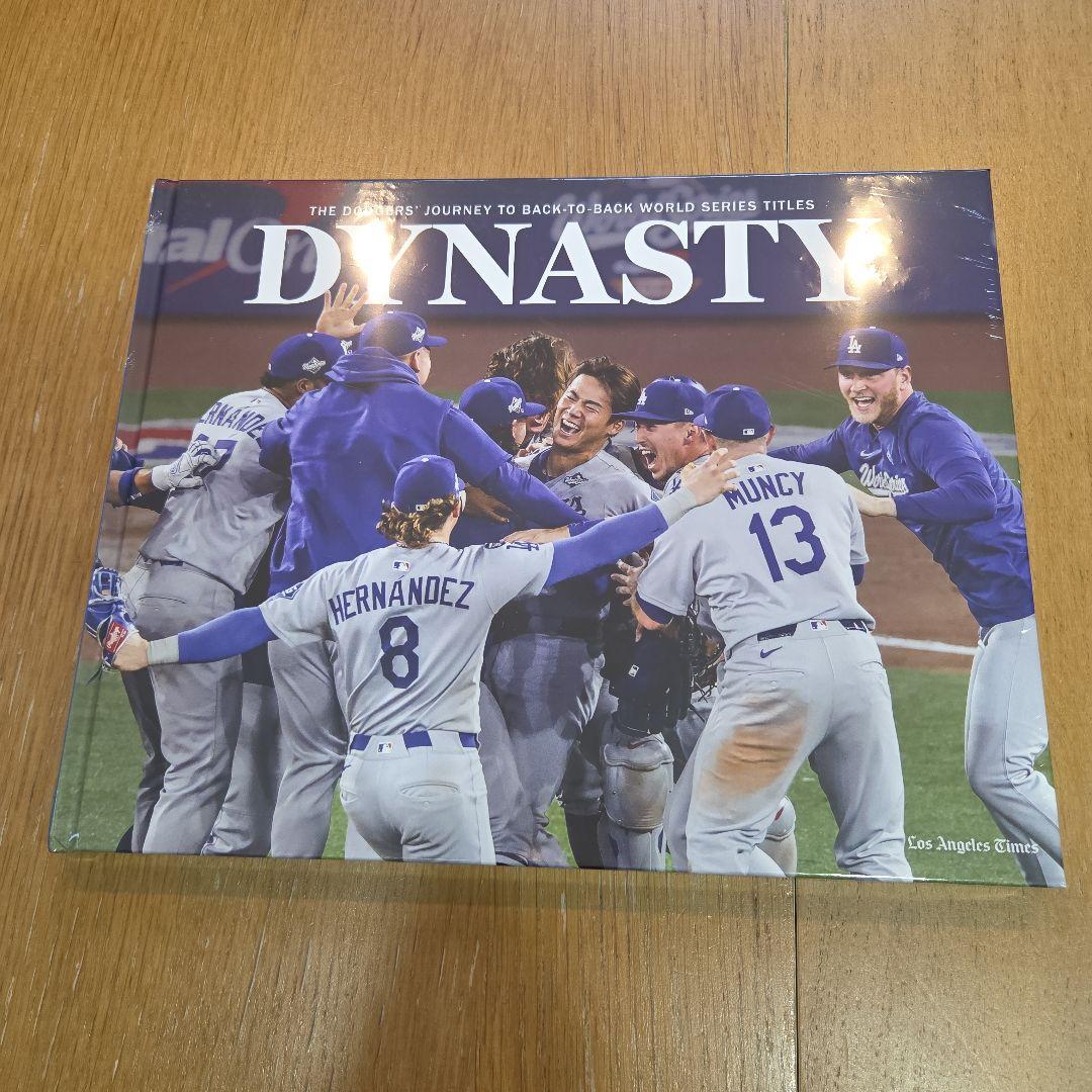 ドジャース　王朝　ワールドシリーズへの道のり　&　LAタイムズ新聞