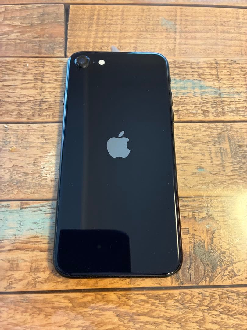 iPhone SE 第3世代 64GB ミッドナイト