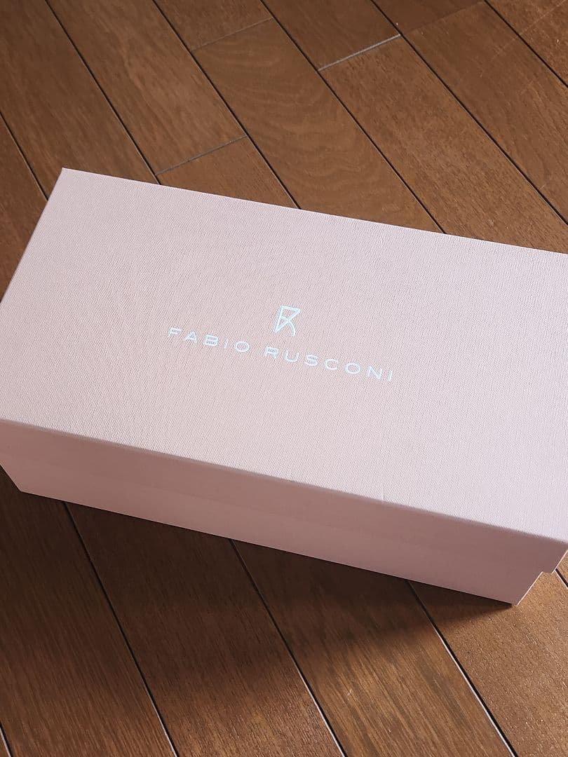 ファビオ ルスコーニ カンフーパンプス