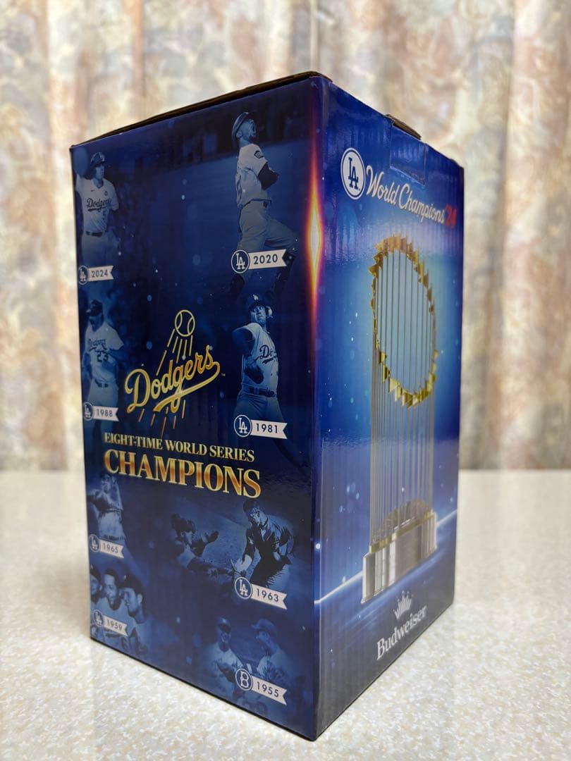 ロサンゼルス・ドジャース ワールドシリーズトロフィー レプリカ 2024