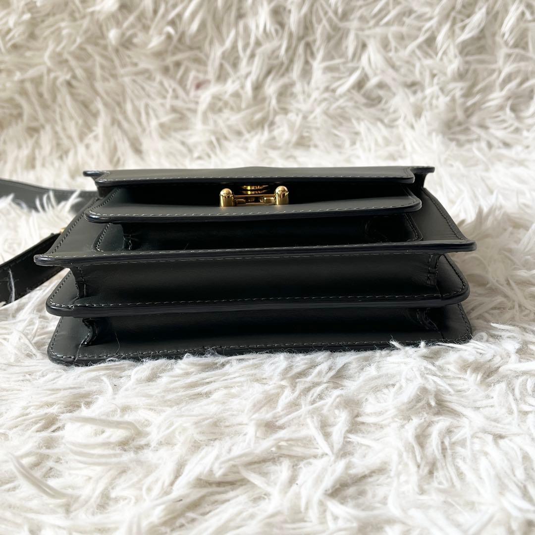 マルニ　トランク ミニ　チェーン　2way　ショルダーバッグ　レザー　グレー