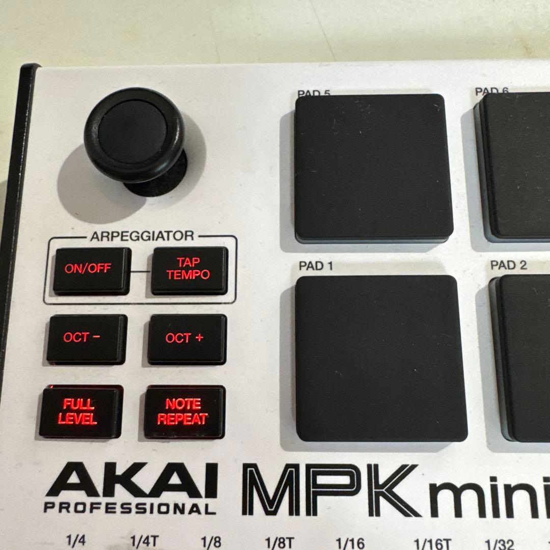 AKAI professional MPK mini MK3 midiキーボード