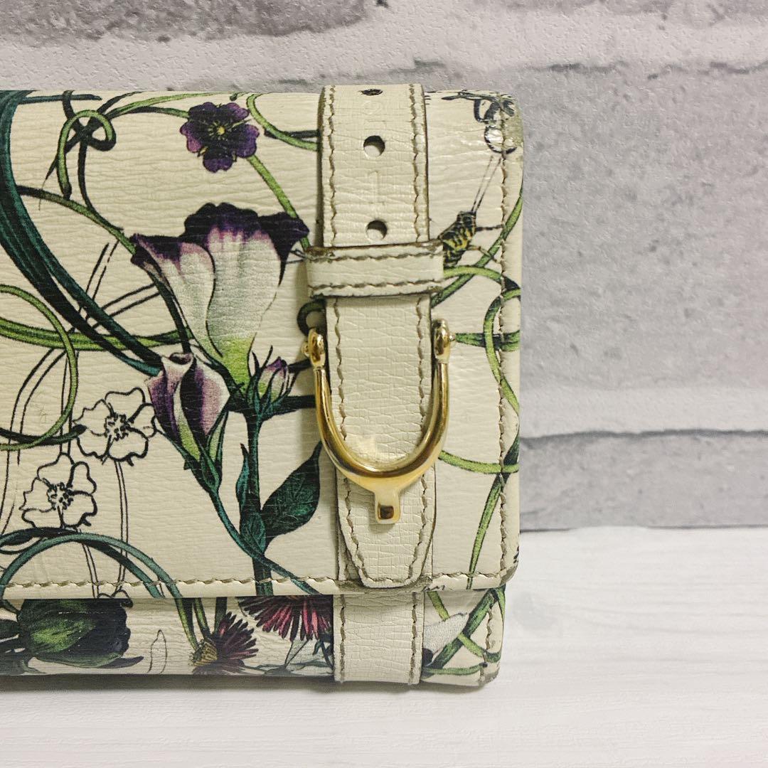 GUCCI　長財布　フローラ　ゴールド金具　レザー　白　花柄