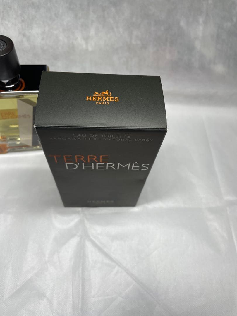 エルメス　テールドゥエルメス　オードトアレ　未使用