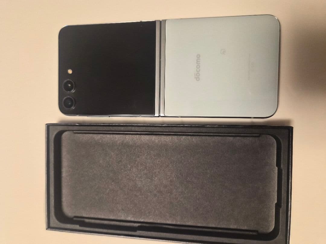 松*凪様 SC-54D GalaxyZ Flip 5 256GB ドコモ【即購入