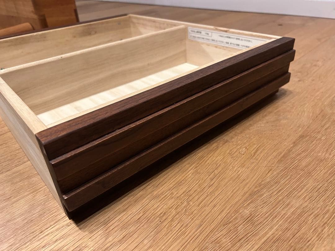 ACTUS アクタス RELIEF レリーフ リビングテーブル ローテーブル