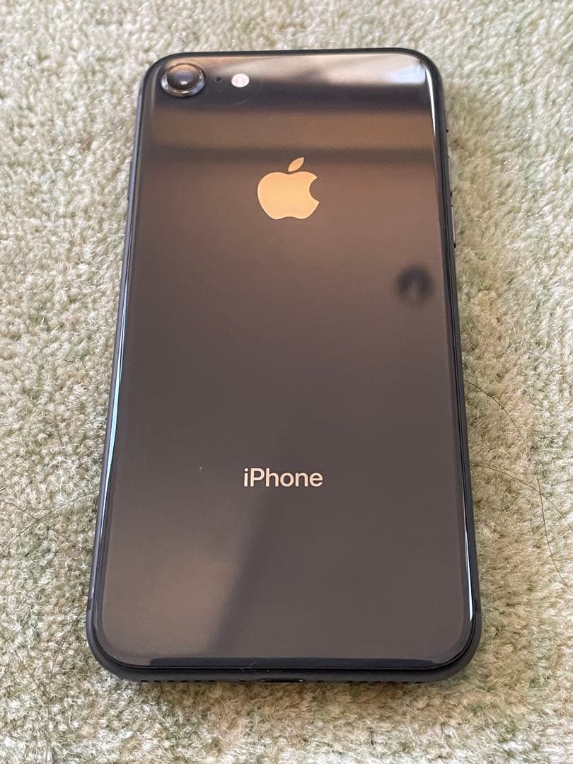 iPhone 8 64GB SIMフリー / バッテリー78%