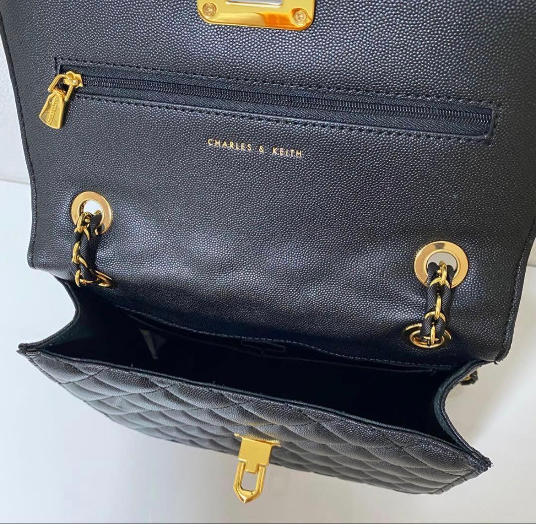 Charles &Keith キルトチェーンストラップバッグ/ブラック