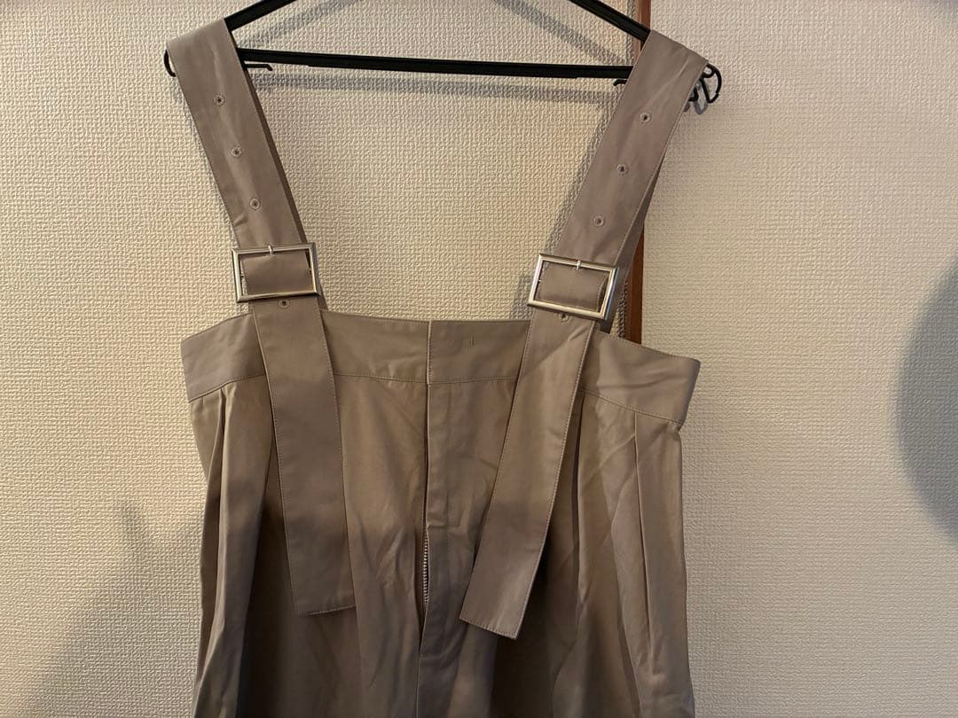 UN3D. ベージュ サロペット 36