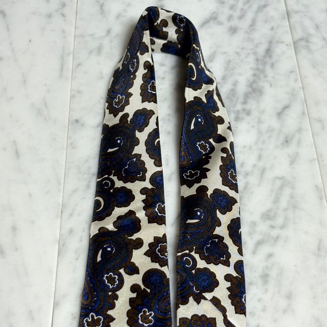 Christian Dior ホワイト ネイビー ブラウン ペイズリー