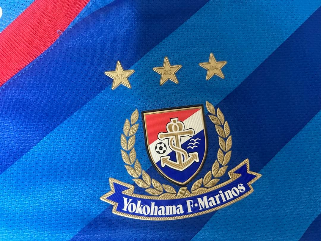 横浜F・マリノス 2011年 マリノス君 ユニフォーム レプリカ マスコット