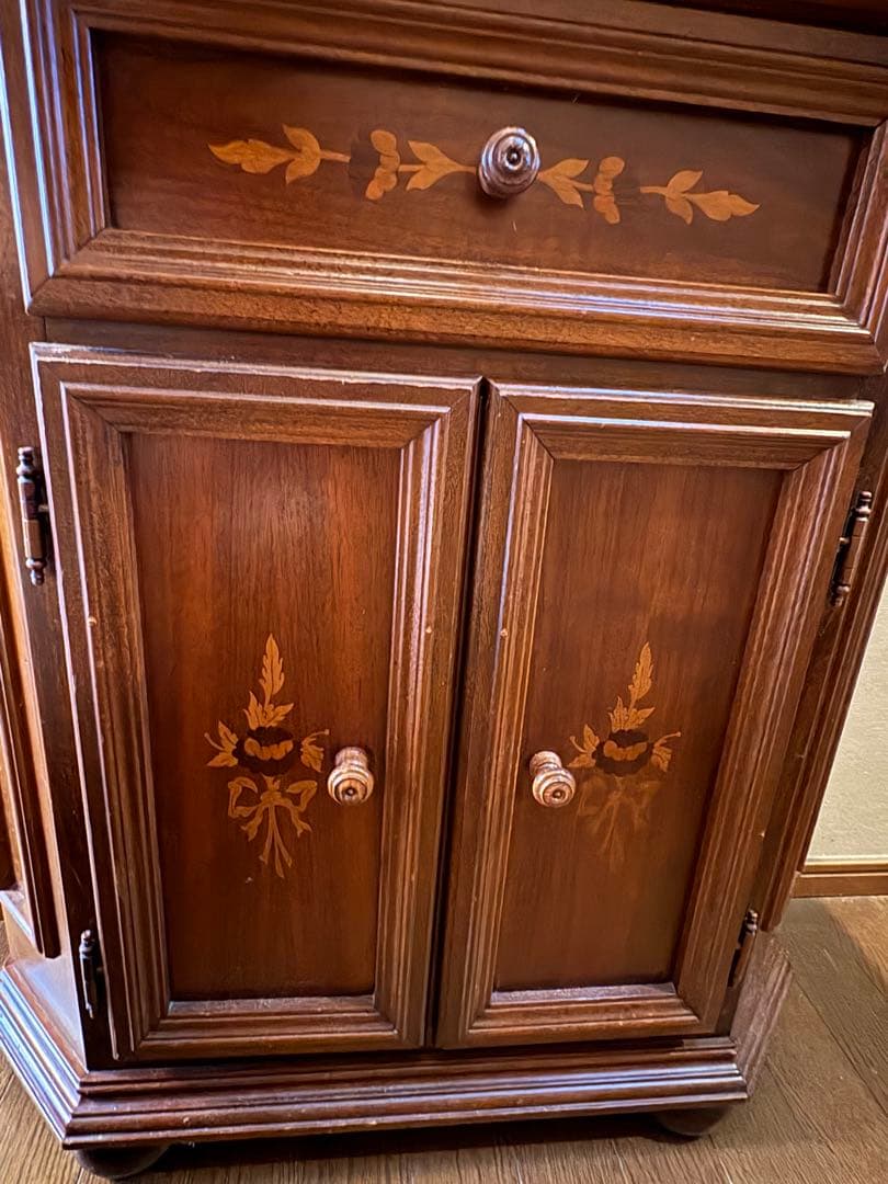 イタリア製 西洋 アンティーク家具 コンソール キャビネット 飾り棚