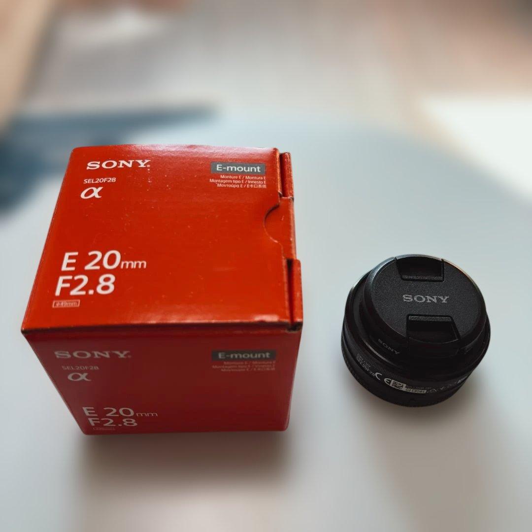 SONY　SEL20F28