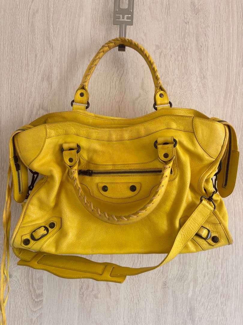 【汚れあり】　BALENCIAGAシティ　イエロー