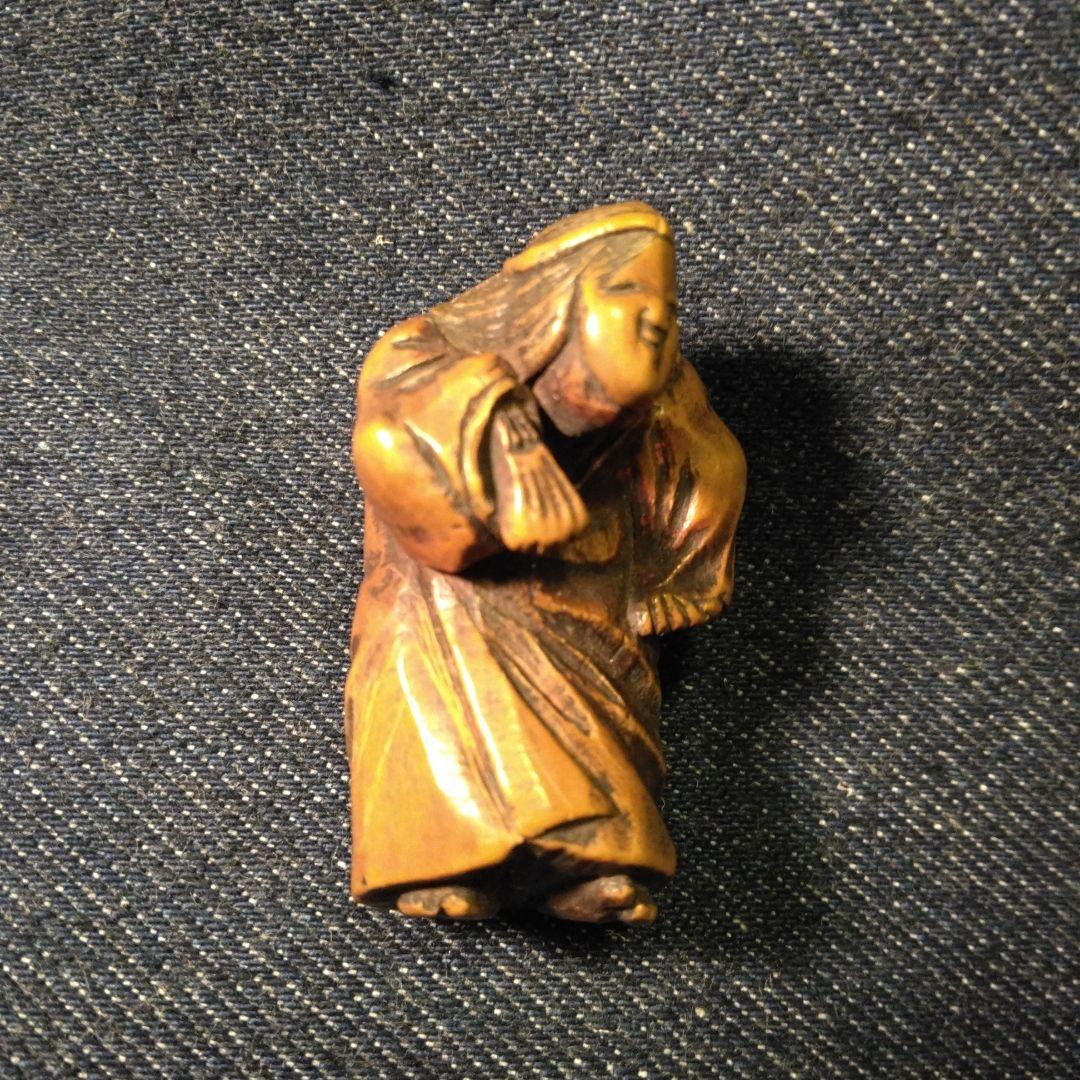 古い　根付け　骨董　着物