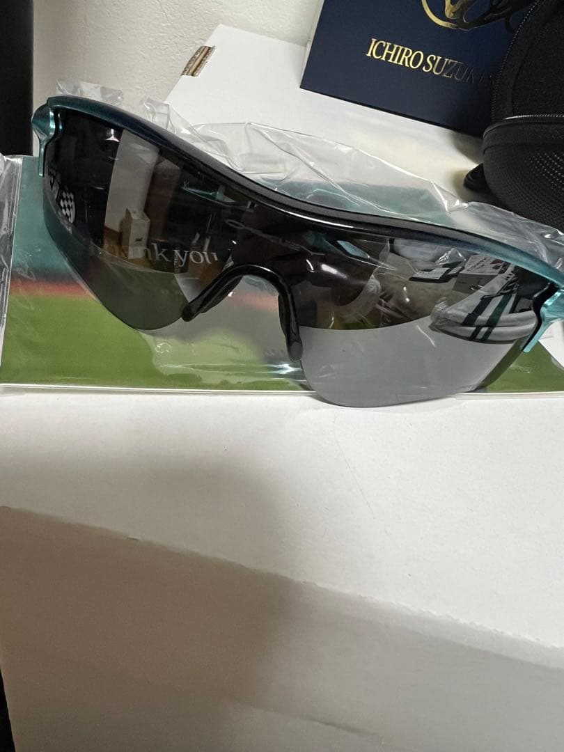 オークリーイチロー引退限定 ラストモデル レーダーロックパスシグネチャーモデル