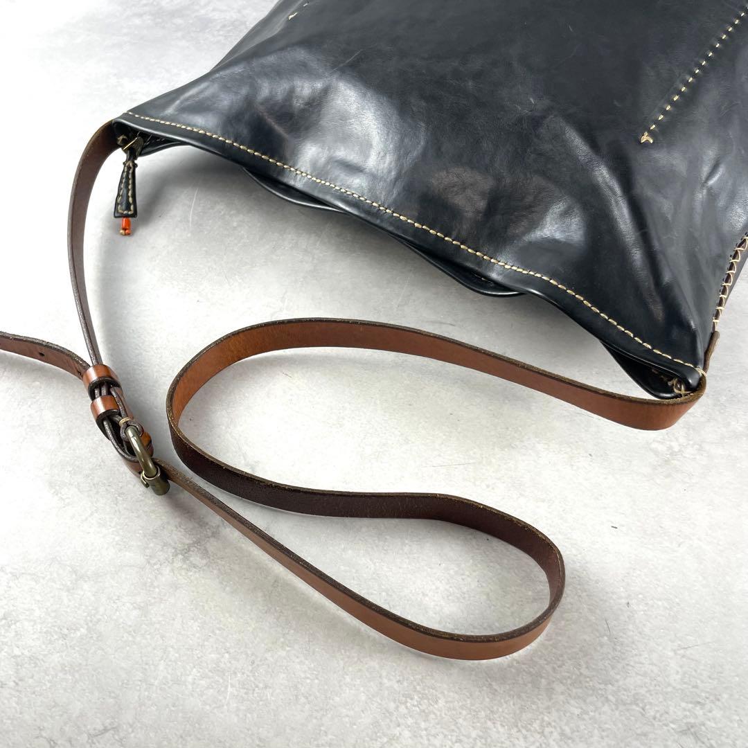 廃盤/入手困難✨ アンリークイール ショルダーバッグ 刺繍 ブラック レザー