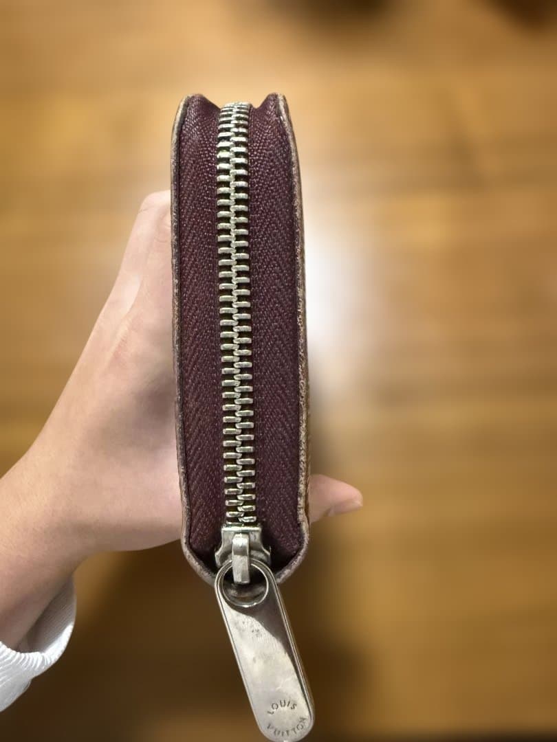 LOUISVUITTON ルイヴィトン エピ ジッピーウォレット