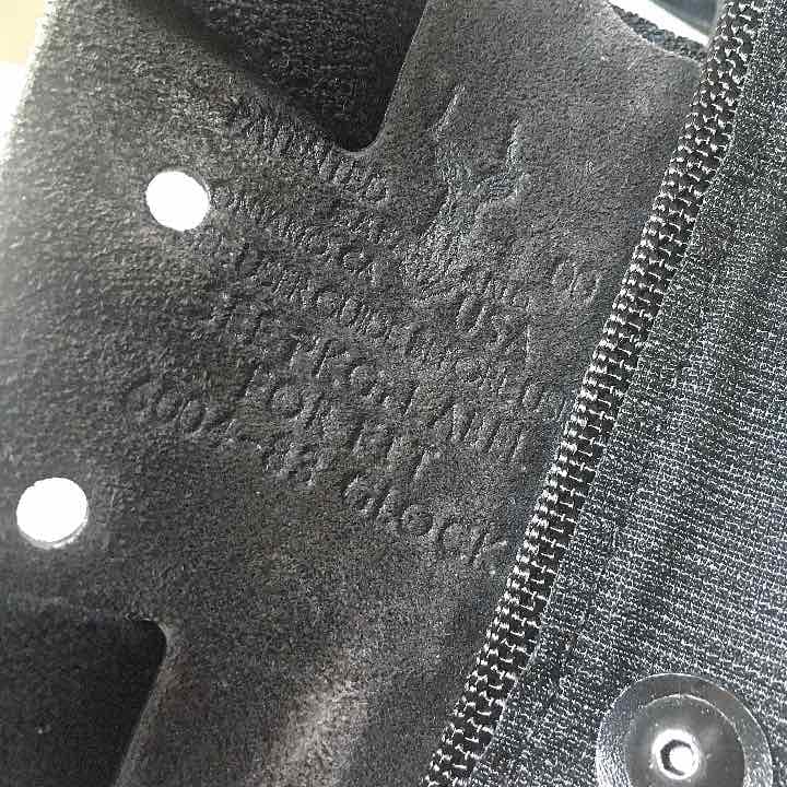 実物サファリランド（safariland）レッグホルスター（右・グロック）