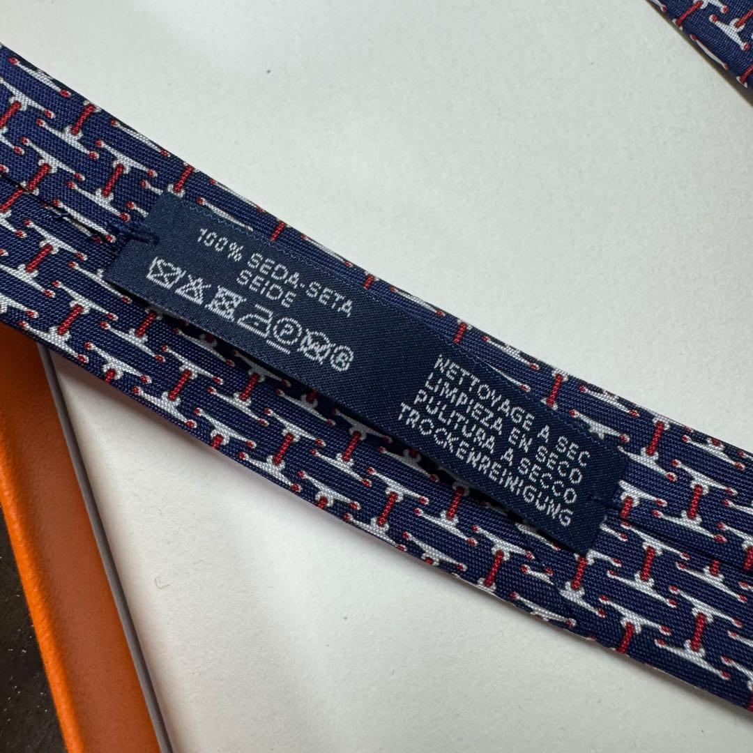 未使用 近年タグ HERMES エルメス H柄 馬具モチーフ ネクタイ ネイビー