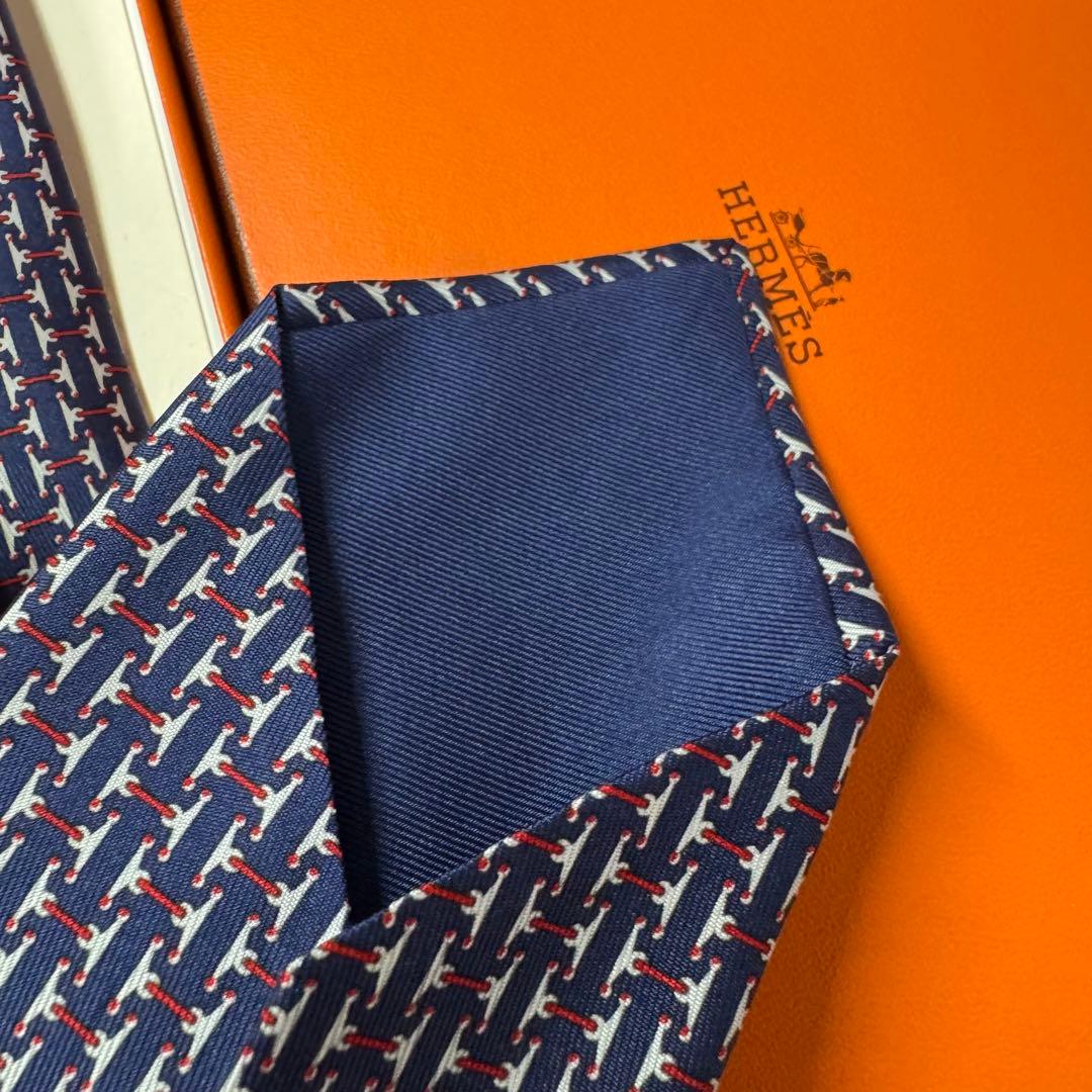 未使用 近年タグ HERMES エルメス H柄 馬具モチーフ ネクタイ ネイビー