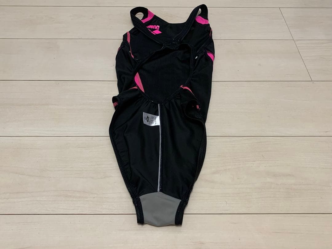 速*兎様 arena 競泳水着ブラックピンク