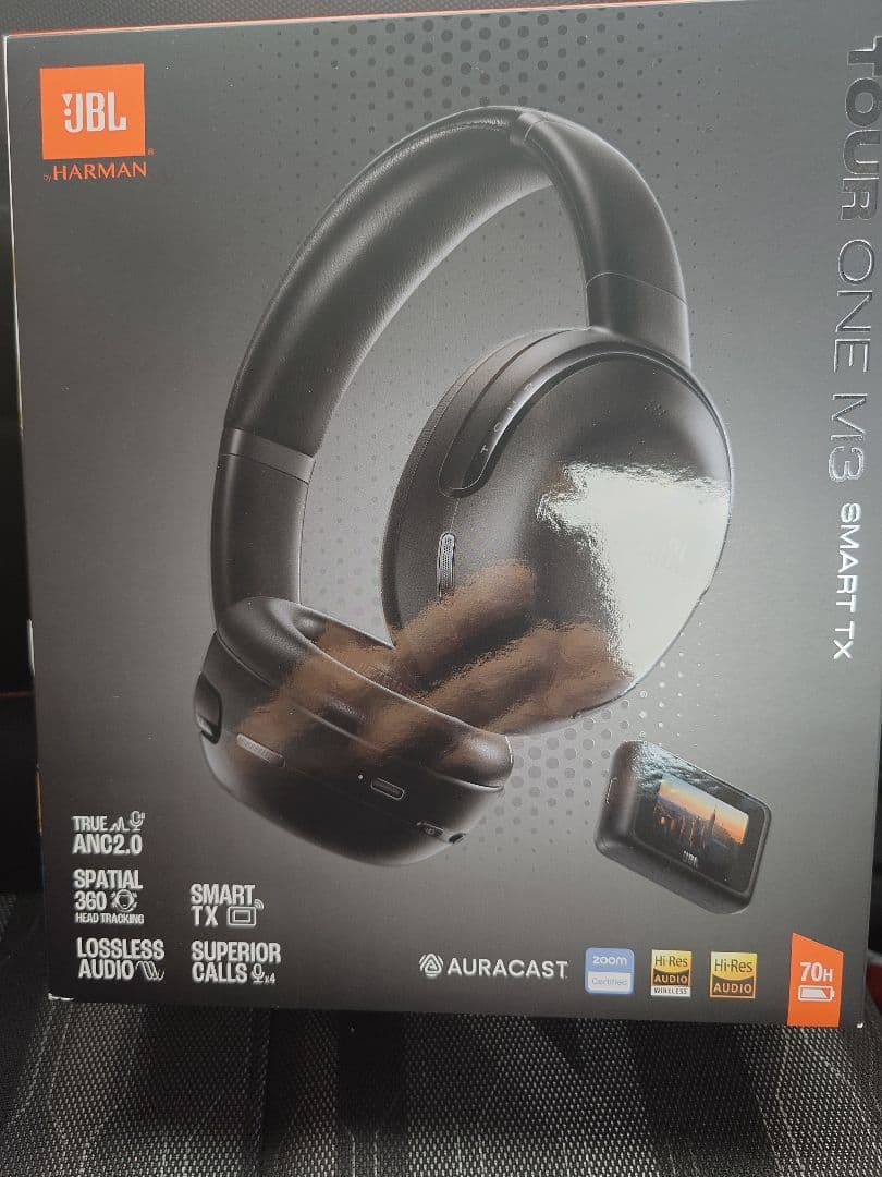 JBL Tour One M3　トランスミッター