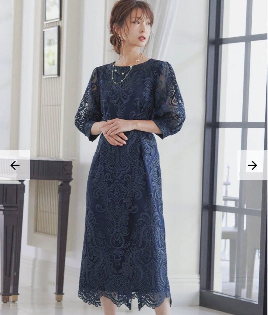 刺繡レース バックリボン タイトドレス　niana Mサイズ
