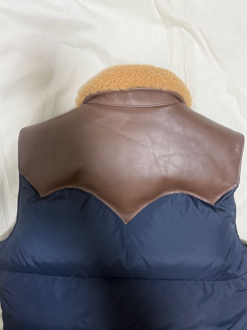 ロッキーマウンテンフェザーベッド ダウンベスト 36