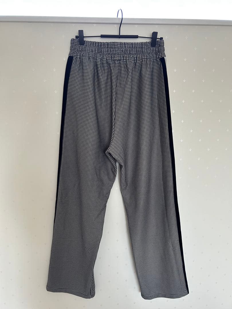 FENDI フェンディ　ロゴライン　千鳥柄　パンツ
