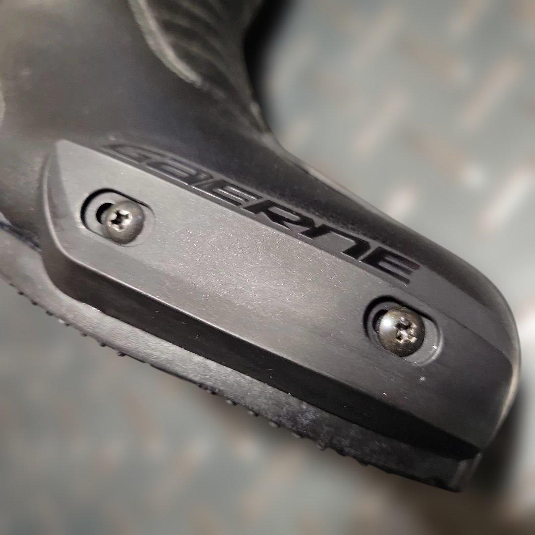 GAERNE ガエルネ G-RT 黒