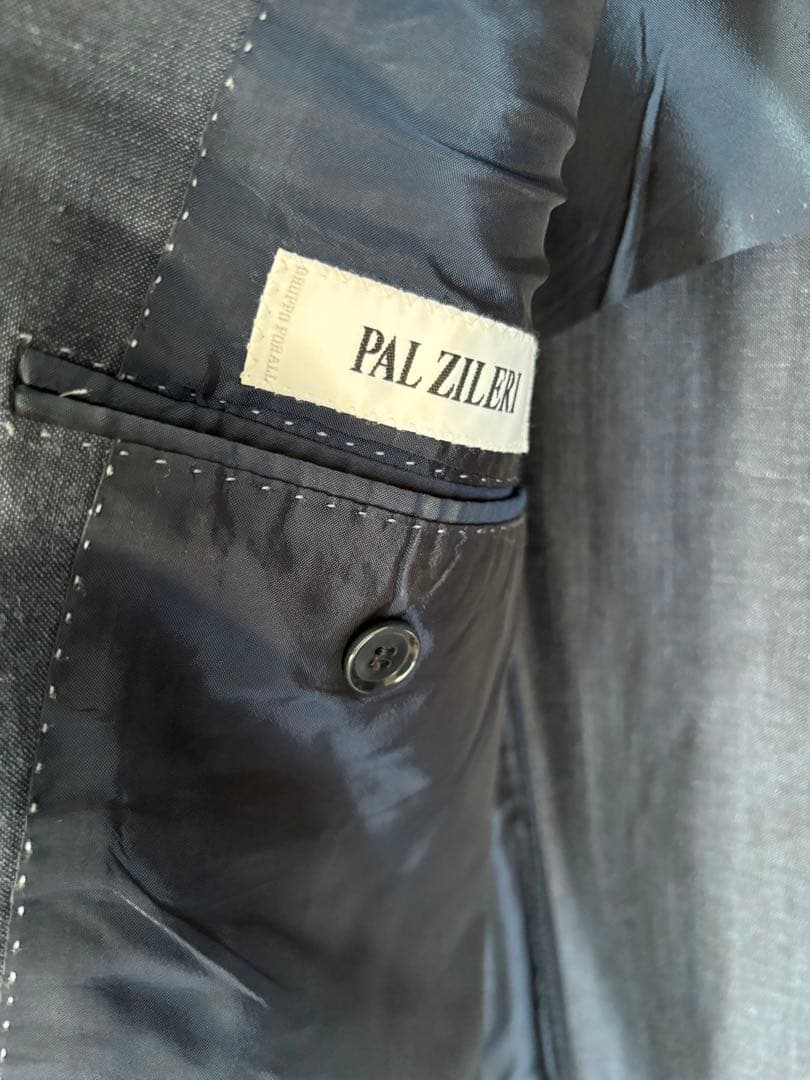 PAL ZILERI ダークブルースーツ　イタリア製