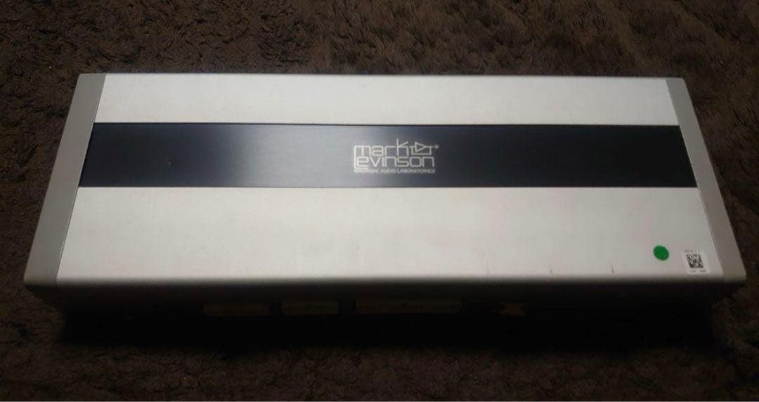 18クラウン　マークレビンソン　アンプ