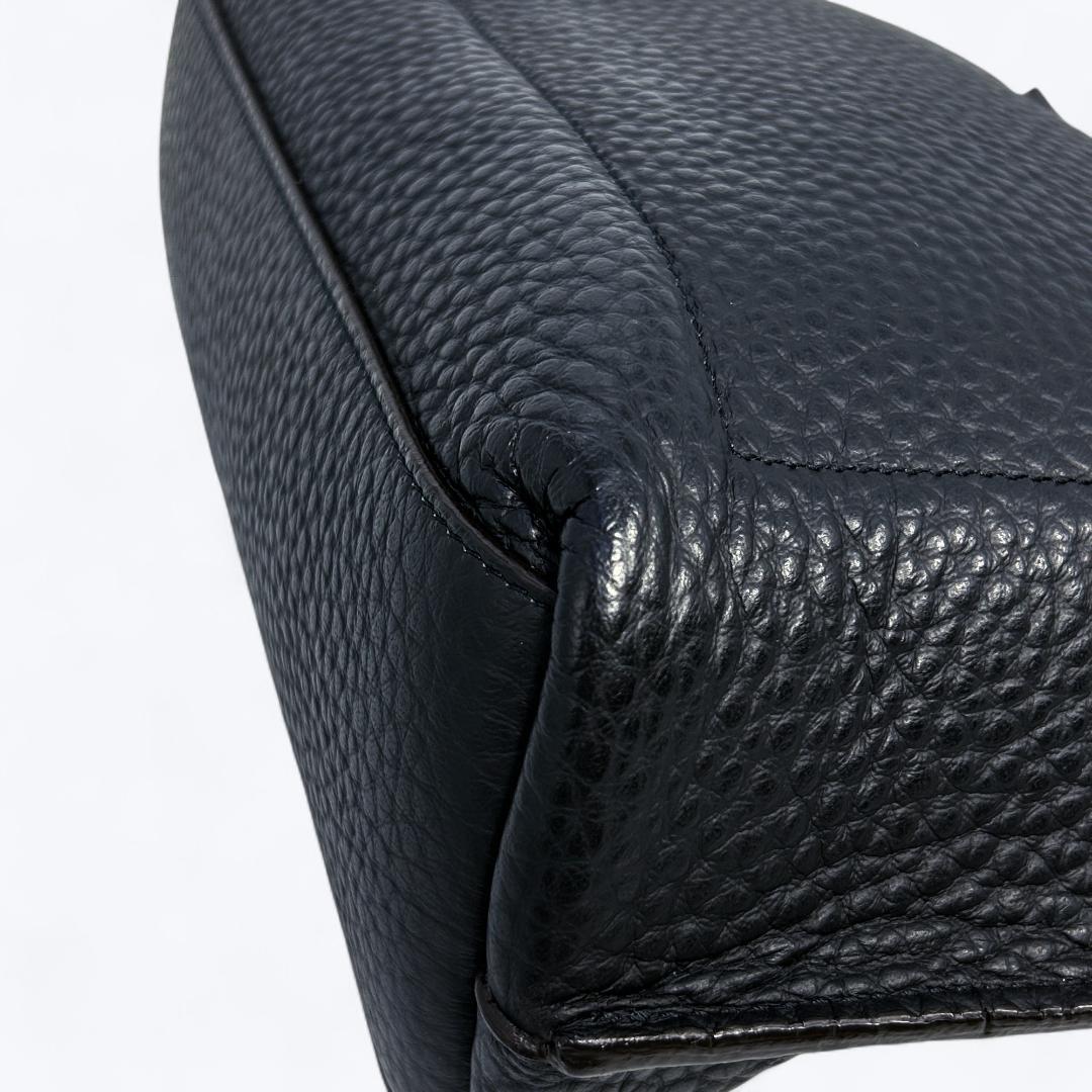 ❣️FURLA メンズ GIOVE M トート チャーム付き レザーバッグ