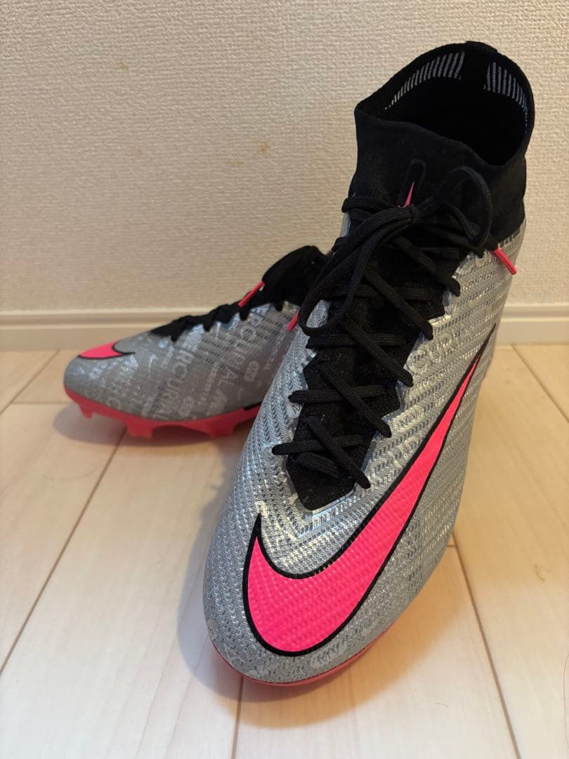 マーキュリアルヴェイパー１５ＦＧ　新品未使用　２７.５cm